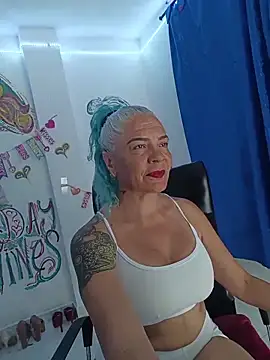 freyadevil333 online show from 02-08-26, 12:52