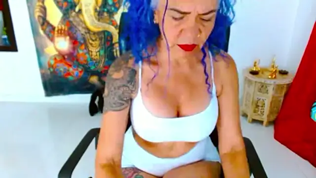 freyadevil333 online show from 11-09-25, 12:53