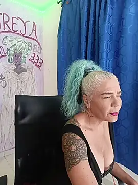 Snapshot of freyadevil333 chatting on 05-01-26, 04:06 freyadevil333 online show from 05-01-26, 04:06