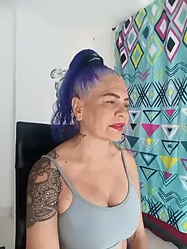 freyadevil333 online show from 10-30-25, 01:31