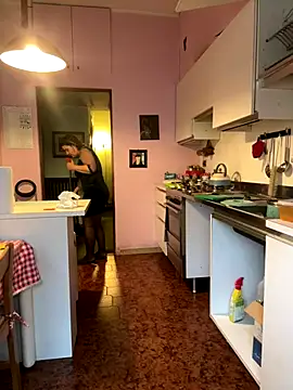 Sunbelxx online show from 10-30-25, 08:34