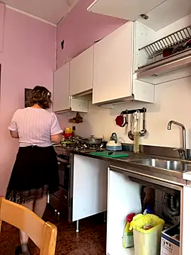 Sunbelxx online show from 09-24-25, 10:00