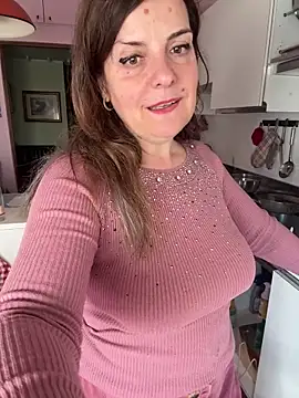 Snapshot of Sunbelxx chatting on 03-31-26, 07:43 Sunbelxx online show from 03-31-26, 07:43