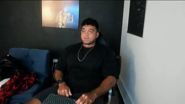 Big furry bear13 online show from 11-20-25, 12:39