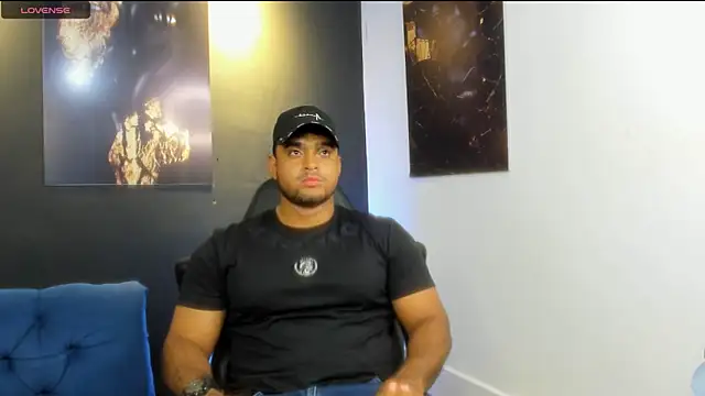 Big furry bear13 online show from 11-11-25, 05:24