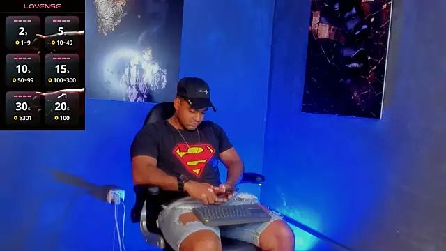 Big furry bear13 online show from 09-19-25, 04:27