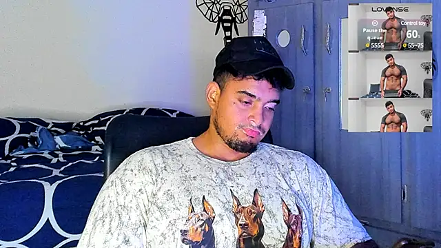 Big furry bear13 online show from 03-22-25, 07:36