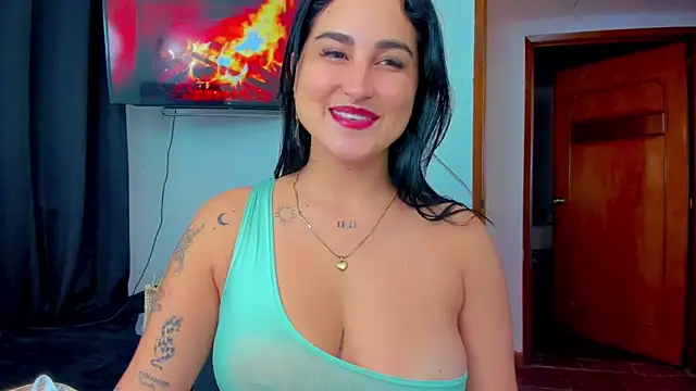 sunshine uwu22 online show from 12-17-25, 07:30