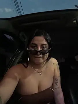 sunshine uwu22 online show from 12-21-25, 11:05