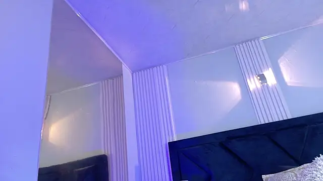 MollyCruz online show from 01-18-26, 10:40