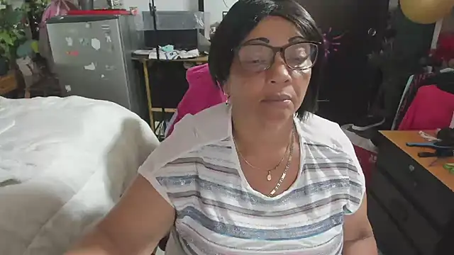 Mrs mommy  online show from 11-27-25, 07:14