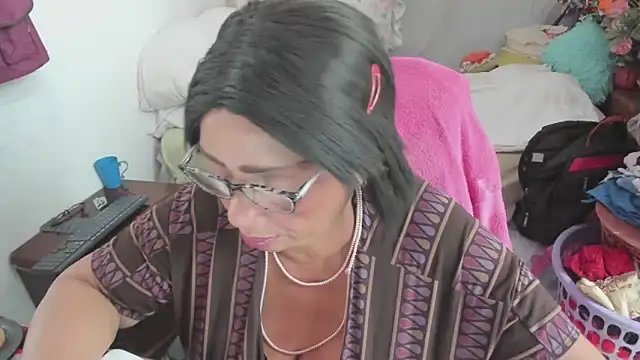 Mrs mommy  online show from 04-14-26, 04:45