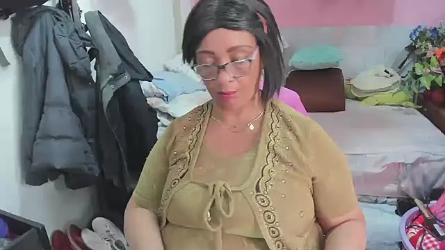 Mrs mommy  online show from 05-19-26, 07:10
