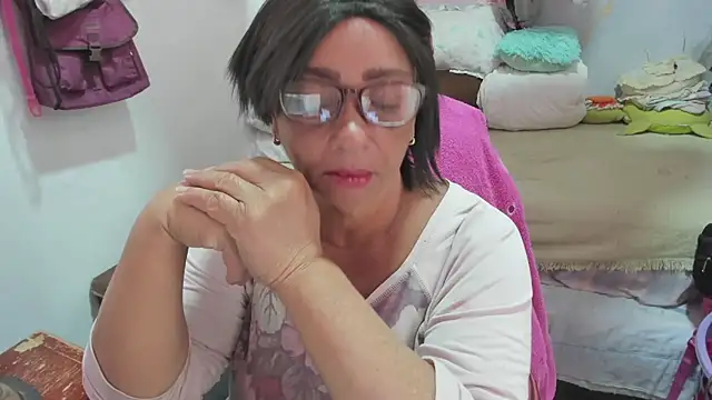 Mrs mommy  online show from 04-10-26, 07:21