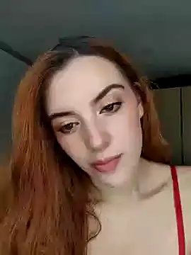 Snapshot of Bellacrox chatting on 12-31-24, 12:11 Bellacrox online show from 12-31-24, 12:11