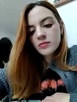 Snapshot of Bellacrox chatting on 01-07-25, 12:24 Bellacrox online show from 01-07-25, 12:24