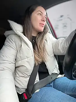 Snapshot of HotXMom chatting on 02-24-26, 07:42 HotXMom online show from 02-24-26, 07:42