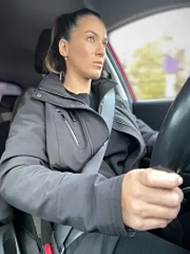 HotXMom online show from 10-30-25, 06:55