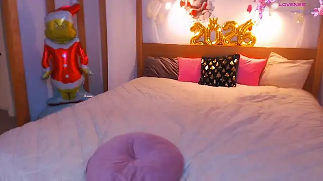 Magic Eyes   online show from 12-18-25, 03:11