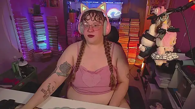 FatVeronica online show from 06-29-26, 05:12