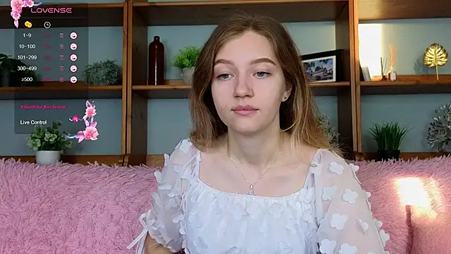 Ksuhesa online show from 10-31-25, 02:08