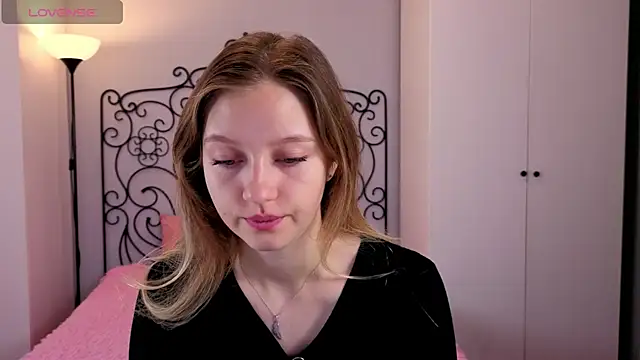 Ksuhesa online show from 11-02-25, 02:05