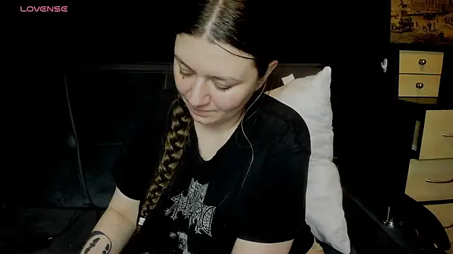 AlisaBacker online show from 06-07-26, 07:24