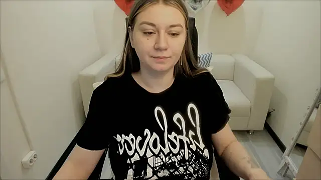 AlisaBacker online show from 02-12-25, 04:44