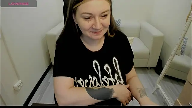 AlisaBacker online show from 01-23-25, 08:46