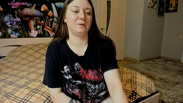 AlisaBacker online show from 10-08-25, 02:18