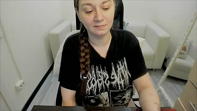 AlisaBacker online show from 03-08-25, 03:06