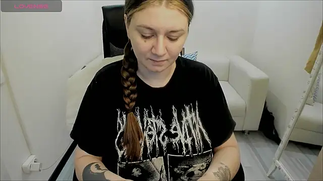 AlisaBacker online show from 01-03-25, 09:57