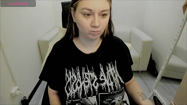 AlisaBacker online show from 01-15-25, 11:30