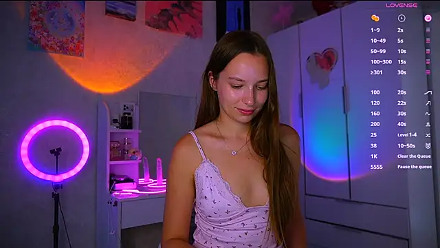 soffy  kisss online show from 07-19-26, 03:09