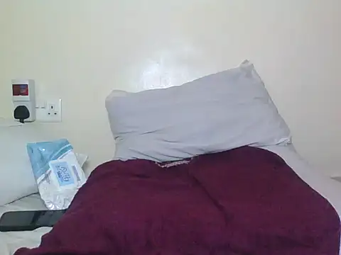 Snapshot of HOTKIKI24 chatting on 05-17-26, 05:24 HOTKIKI24 online show from 05-17-26, 05:24