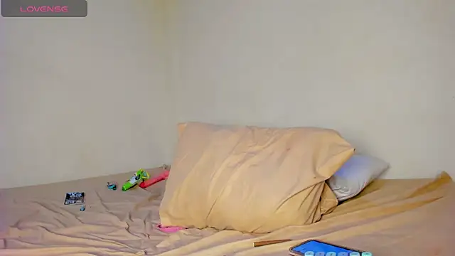 Gaby  bigass online show from 06-06-26, 10:15