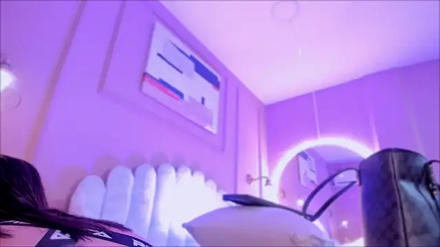 lia ass  online show from 01-15-26, 10:40