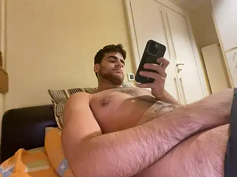 Snapshot of cubalibre02 chatting on 12-15-25, 07:52 cubalibre02 online show from 12-15-25, 07:52