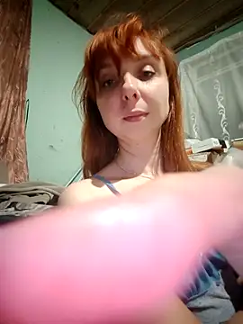 Snapshot of ViNas-89 chatting on 10-09-25, 07:47 ViNas-89 online show from 10-09-25, 07:47