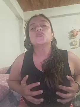 Snapshot of _MaripossaSexy_ chatting on 04-25-26, 10:07 MaripossaSexy online show from 04-25-26, 10:07
