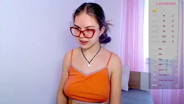 Sarah HS online show from 01-08-26, 05:24