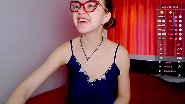 Sarah HS online show from 02-06-25, 10:58