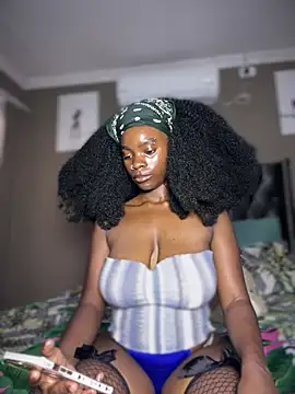 Candy-Heart online show from 02-13-26, 07:41