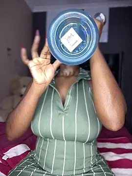 Candy-Heart online show from 01-20-25, 09:43