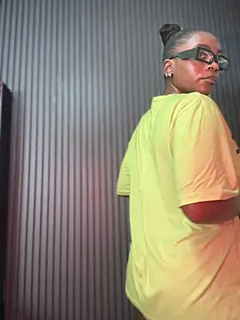 Candy-Heart online show from 02-21-25, 09:24