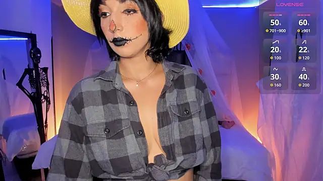 Snapshot of kristen_kassi chatting on 10-21-25, 05:12 kristen kassi online show from 10-21-25, 05:12