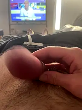 ad0813 online show from 10-21-25, 03:44