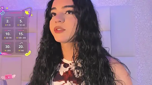 Summer walkerr online show from 11-08-25, 12:42