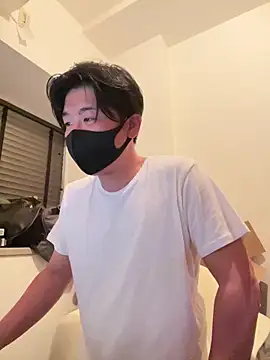 Snapshot of MTKIK chatting on 02-14-25, 11:21 MTKIK online show from 02-14-25, 11:21