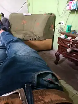 Robertoch online show from 11-13-25, 02:32